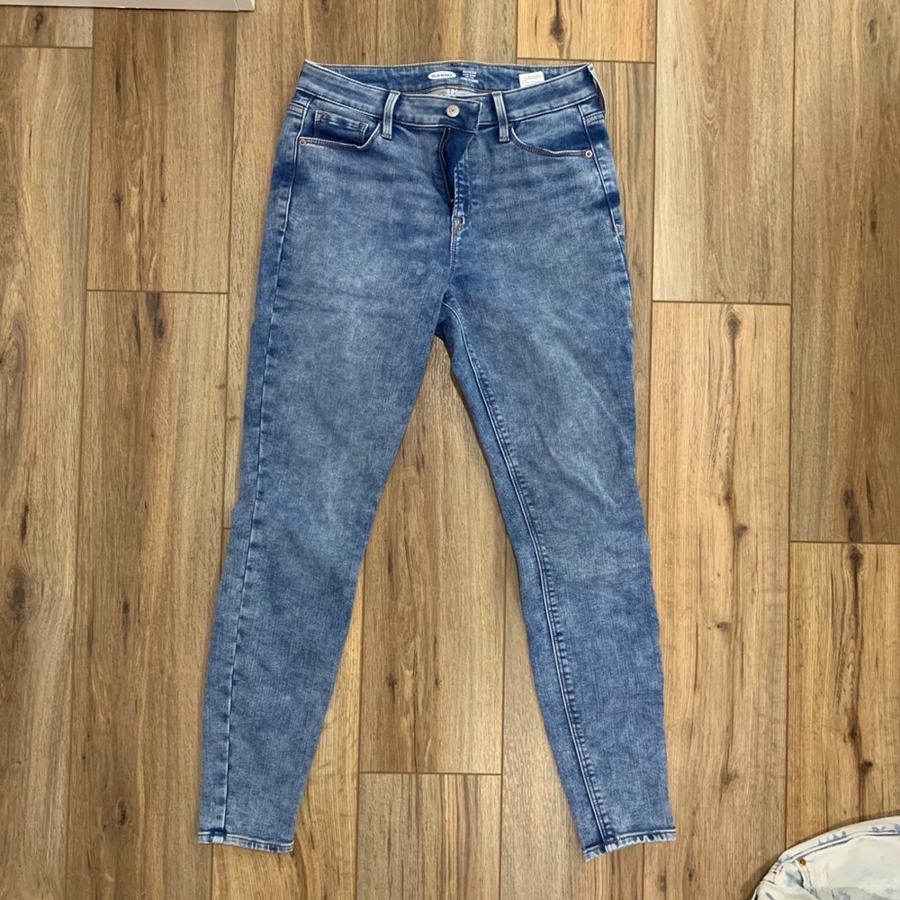 Old navy super skinny jeans